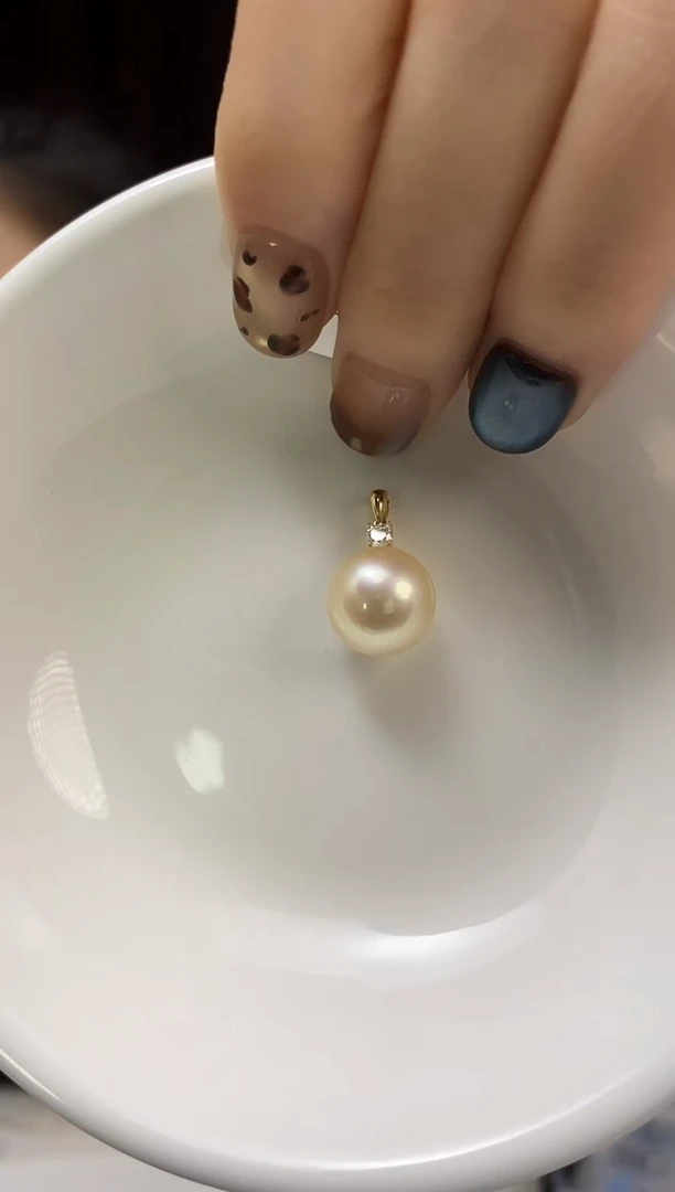 吊坠(不含链)18K金镶嵌海水珍珠11-12海水珍珠吊坠