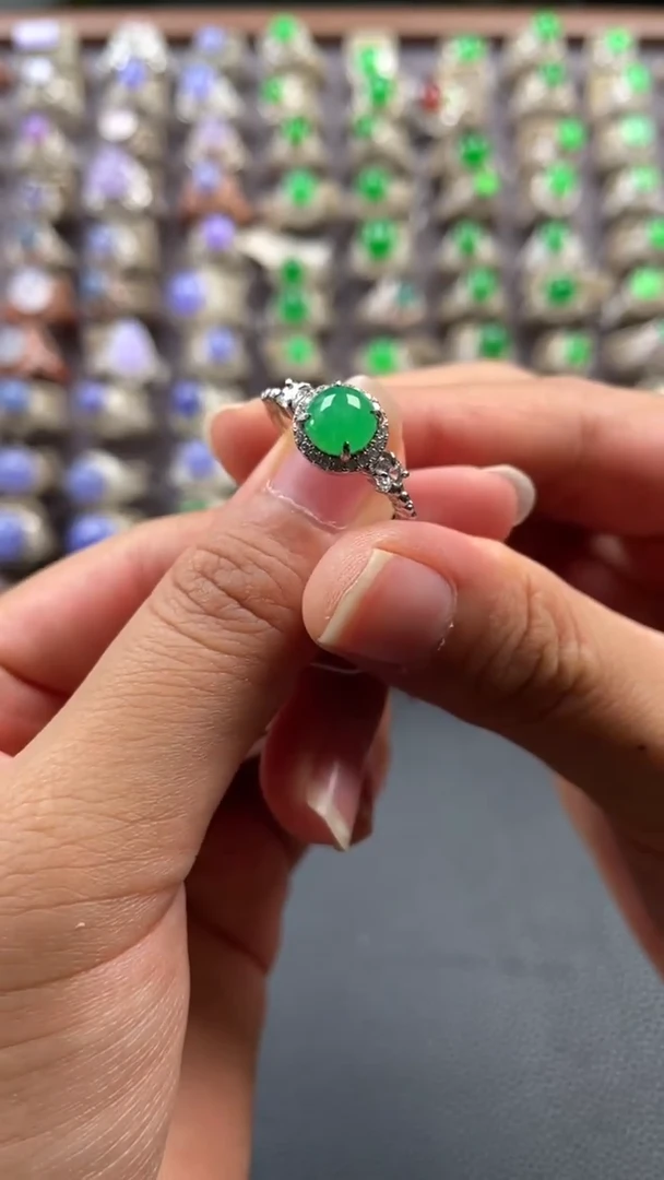 未镶嵌定制翡翠天然缅甸翡翠戒面 10.31