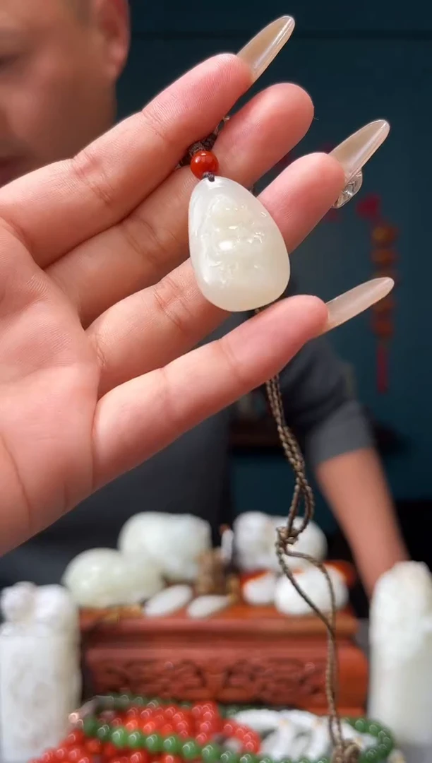 【闪购商品】和田玉颈饰未镶嵌吊坠