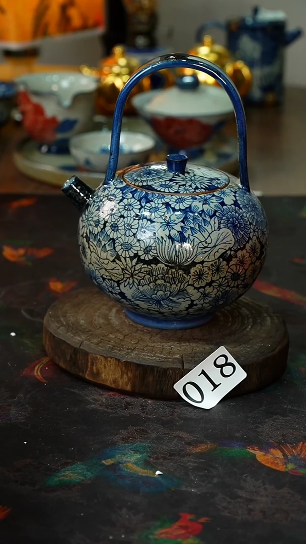 【闪购商品】..............茶碗018微黃