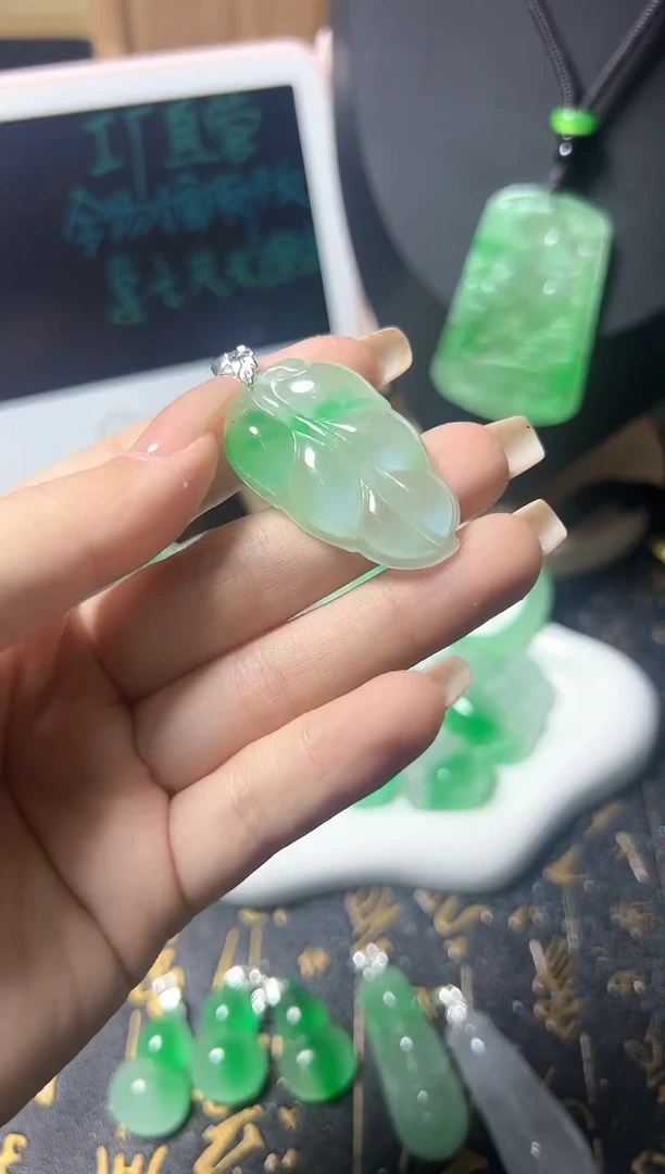 颈饰未镶嵌翡翠所见即所得，一图一物