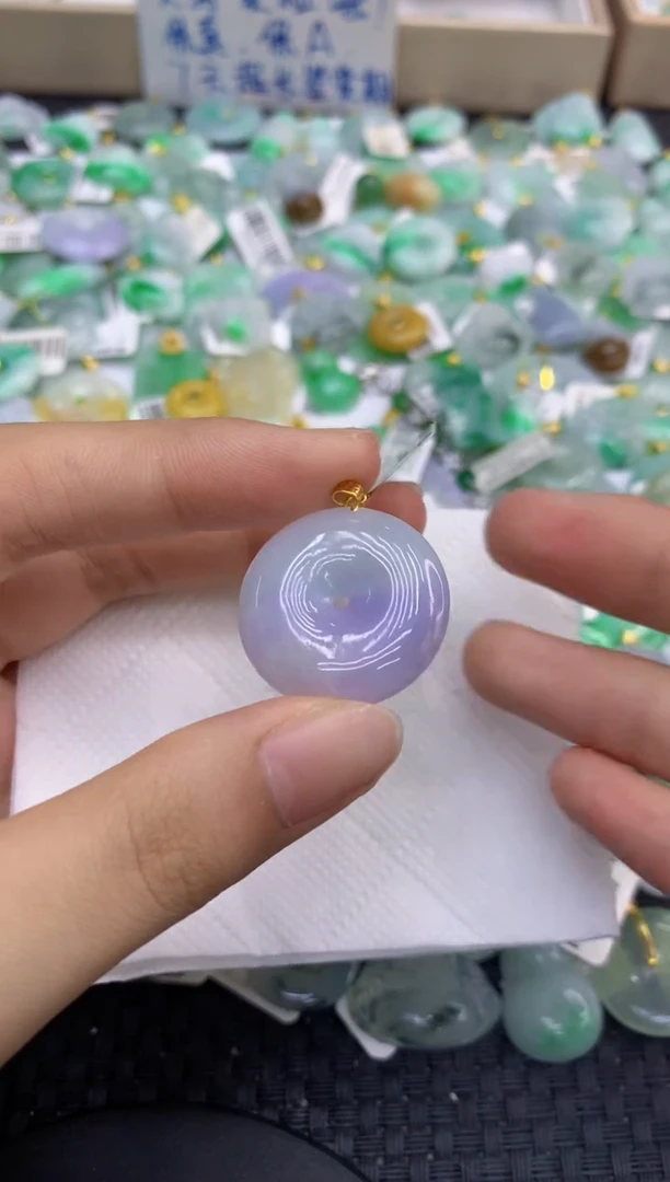 颈饰18K金镶嵌翡翠天然缅甸A货翡翠