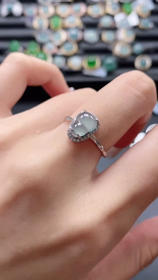 【闪购商品】翡翠戒指银S925镶嵌5151