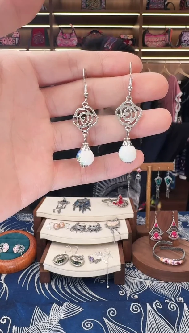 织绣537黔东南苗族刺绣