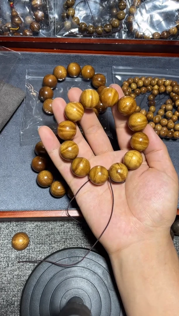 金丝楠手串/手链2.0药香老料花纹款128
