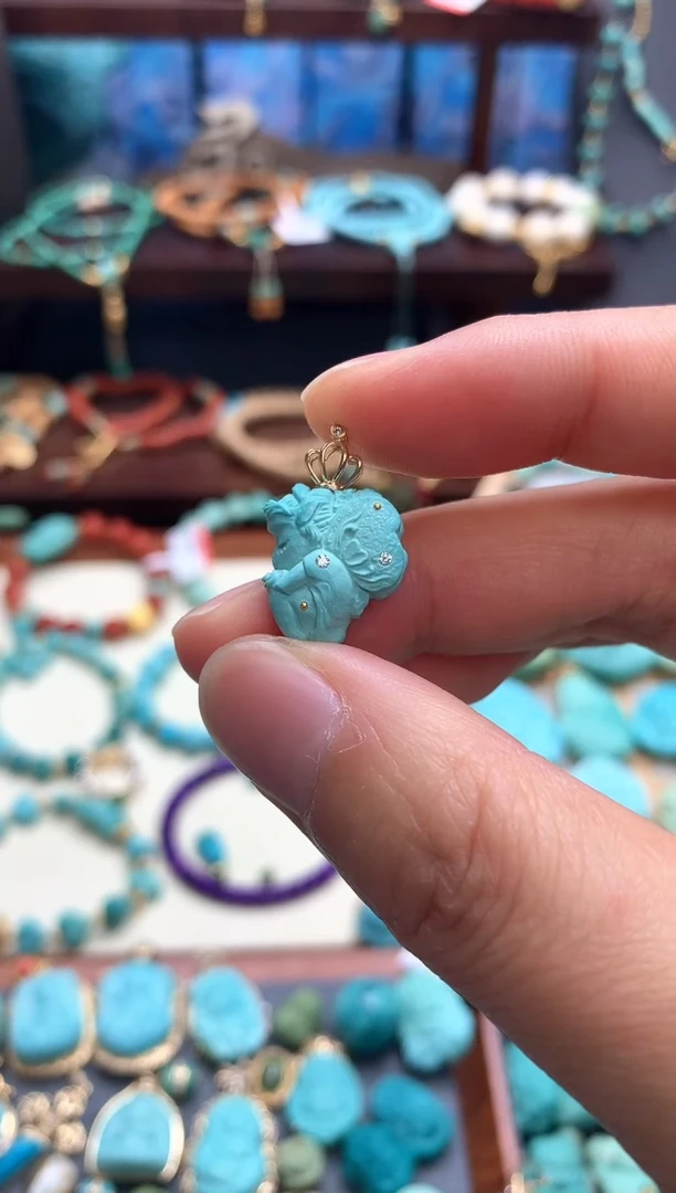 18K金镶嵌绿松石颈饰高瓷绿松石仙子