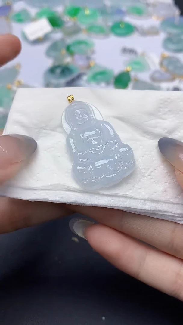 翡翠18K金镶嵌颈饰天然缅甸a货翡翠