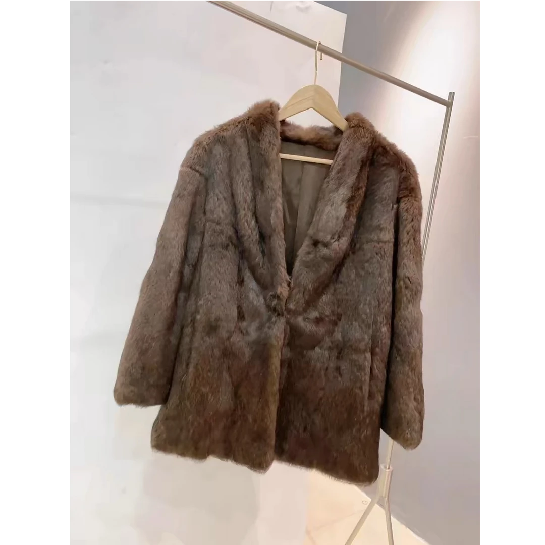 2024秋冬新款时尚设计师兔毛青果领气质短款外套