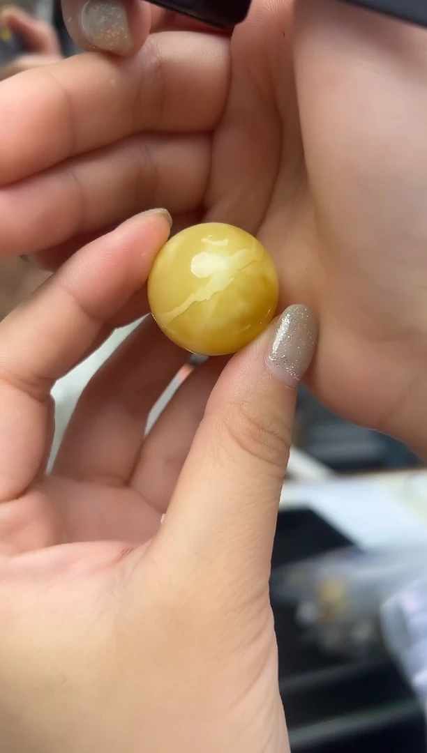 未镶嵌蜜蜡裸石蜜蜡吊坠