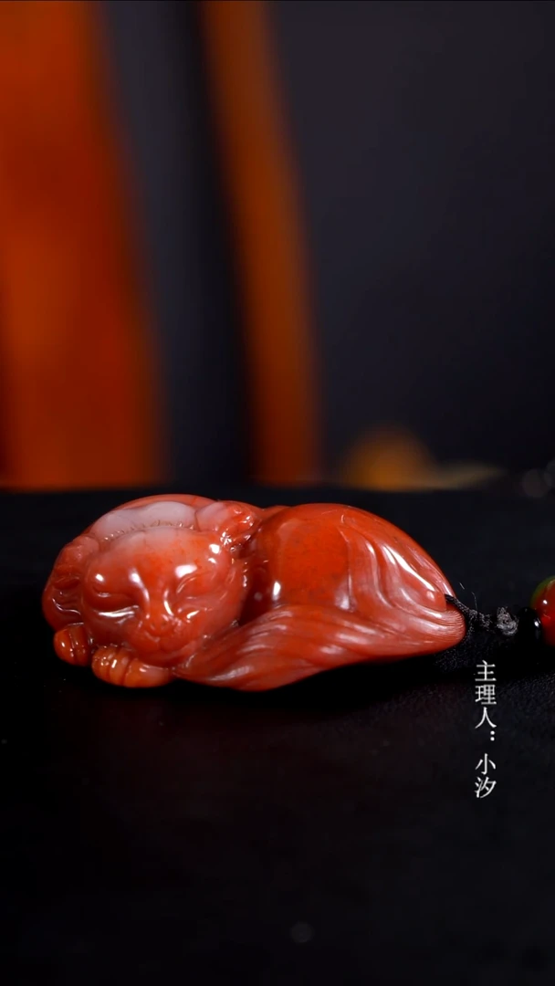 寿山石尊*睡狸手把件