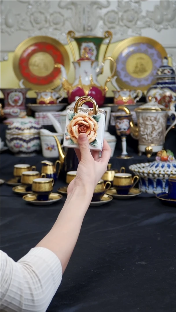 骨瓷婷婷中古器物如图所示57