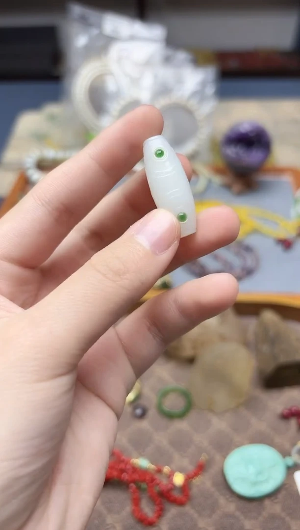 颈饰未镶嵌和田玉和田玉桶珠吊坠ZD编绳