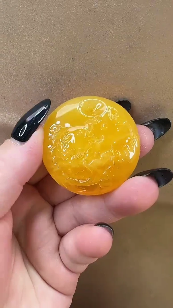 琥珀颈饰未镶嵌吊坠
