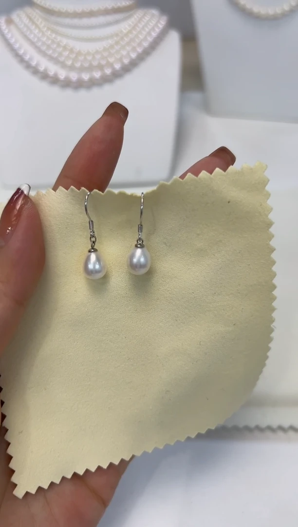 银S925镶嵌淡水珍珠耳饰胡****儿1#