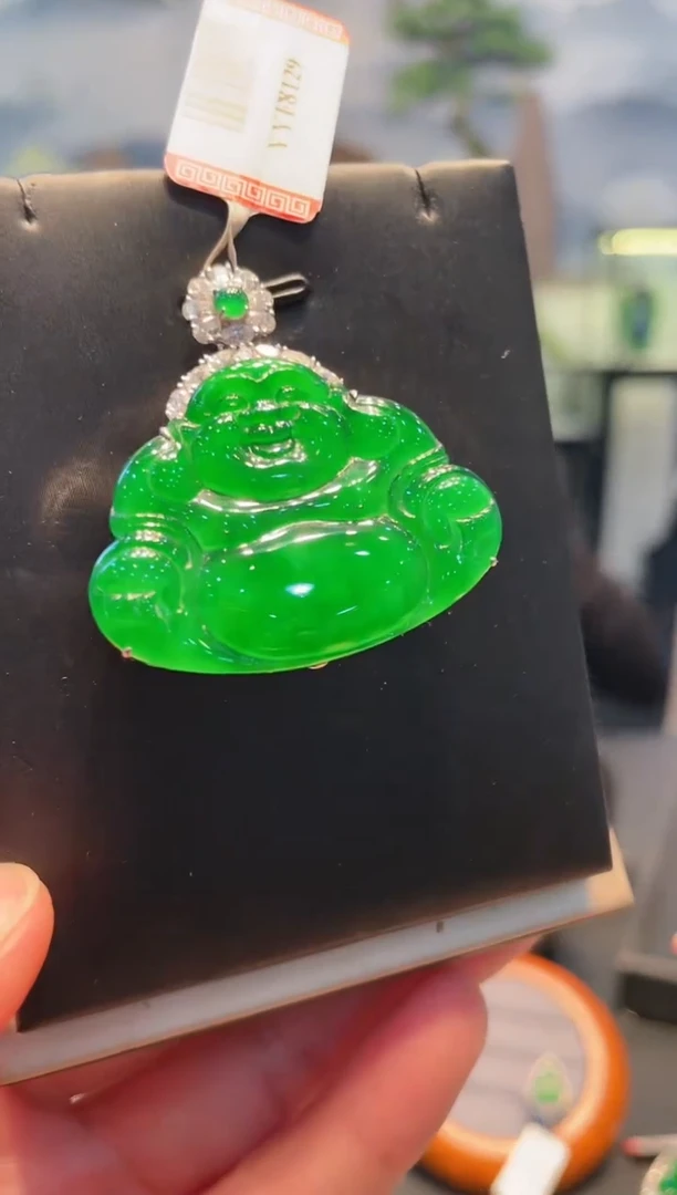 【闪购商品】翡翠颈饰18K金镶嵌B67天然A货翡翠