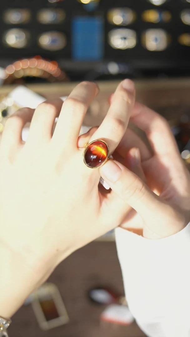 【闪购商品】琥珀裸石银S925镶嵌红蓝银戒