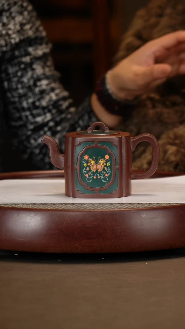 【闪购商品】紫砂茶壶【吴顺华】紫泥四方 280CC