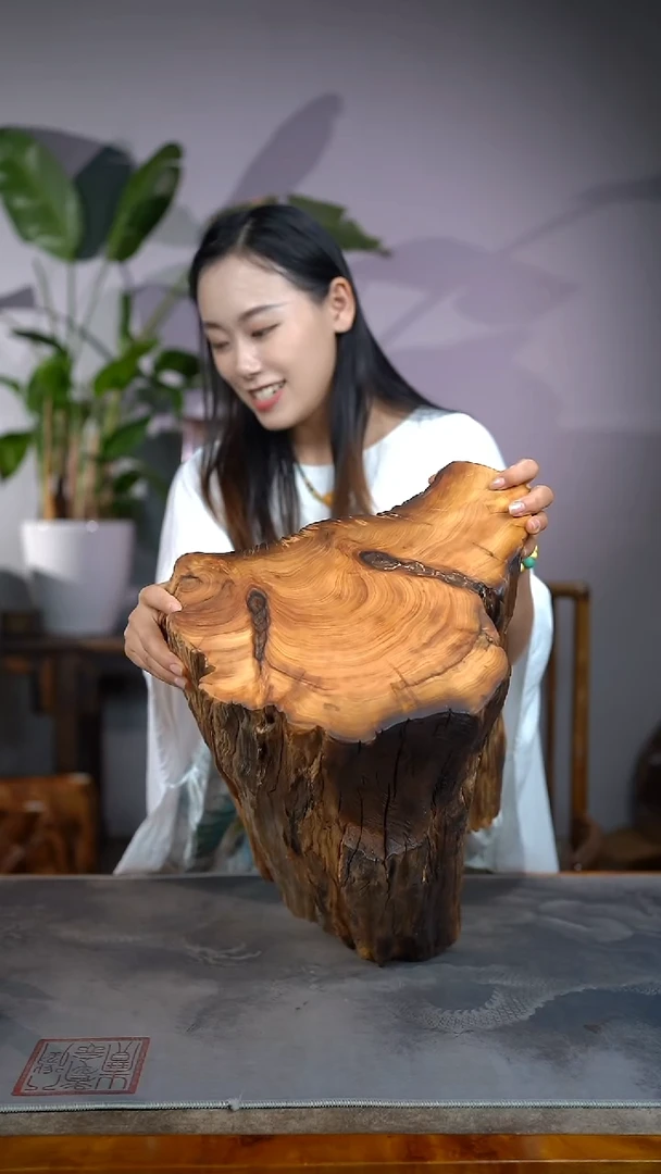 柏木（崖柏）淳化黑油闻香雷击料木墩