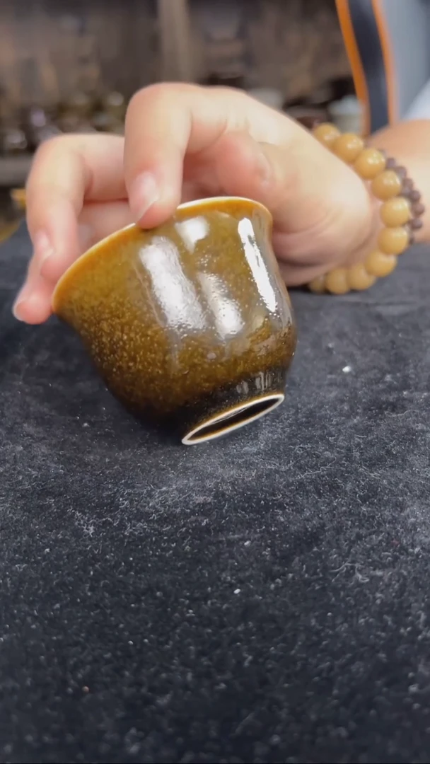 鳝鱼黄色的客杯拍一发二