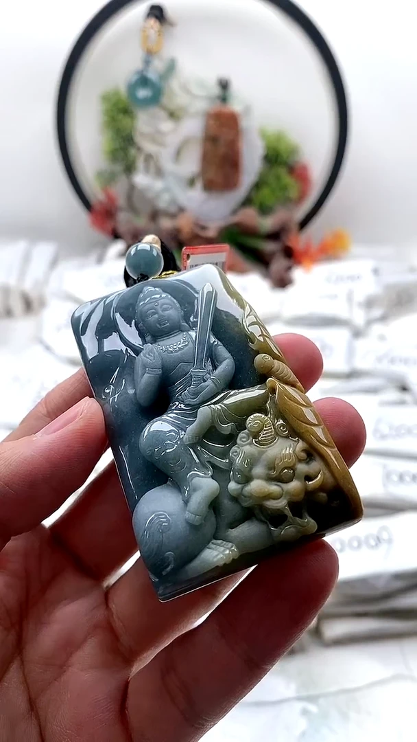 颈饰未镶嵌翡翠文殊