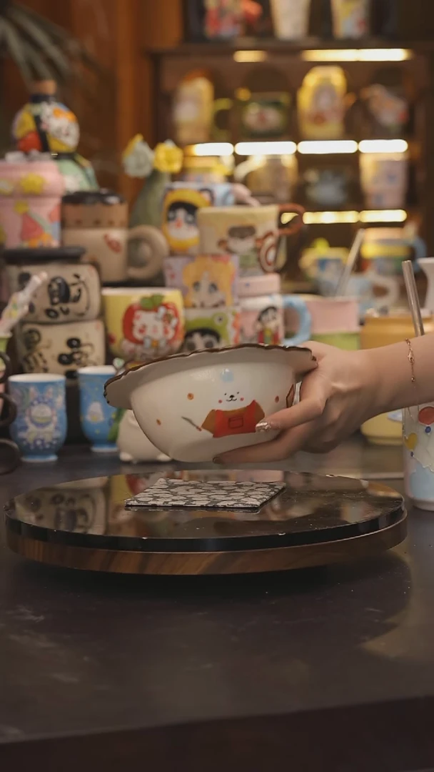 景德镇釉下彩绘设计师款式陶瓷