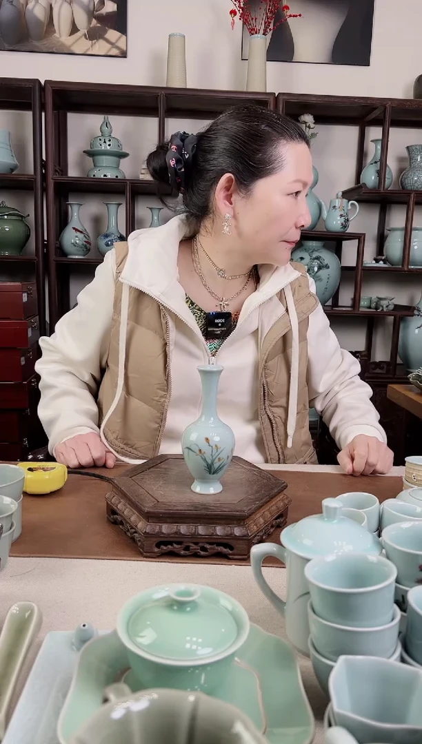 【闪购商品】杯釉中彩 台面花器（兰花）