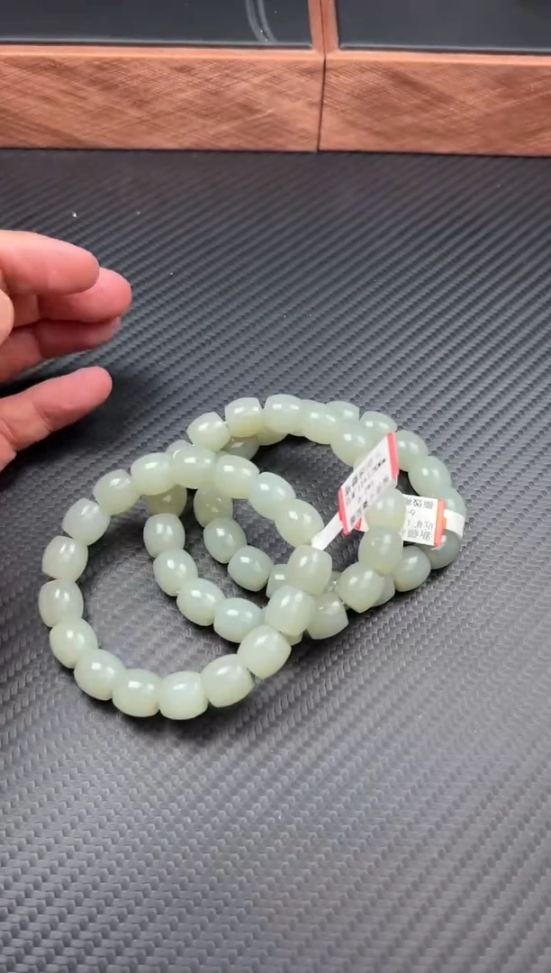 手串未镶嵌和田玉且末微色差近矿卡12多样性发货拍一发一
