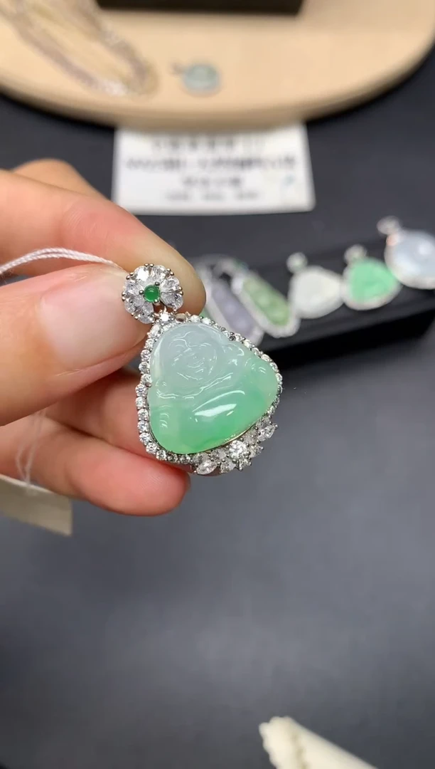 翡翠银S925镶嵌吊坠(不含链)佛公【无服务费】