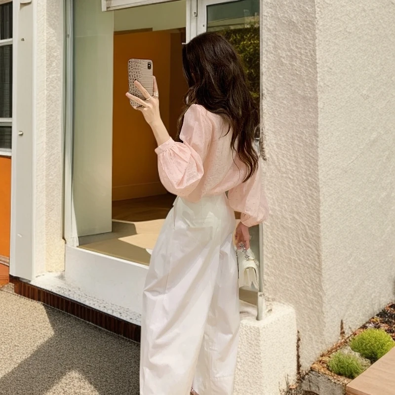 法式高级感甜美减龄百搭泡泡袖粉色衬衫高腰显瘦白色休闲裤套装