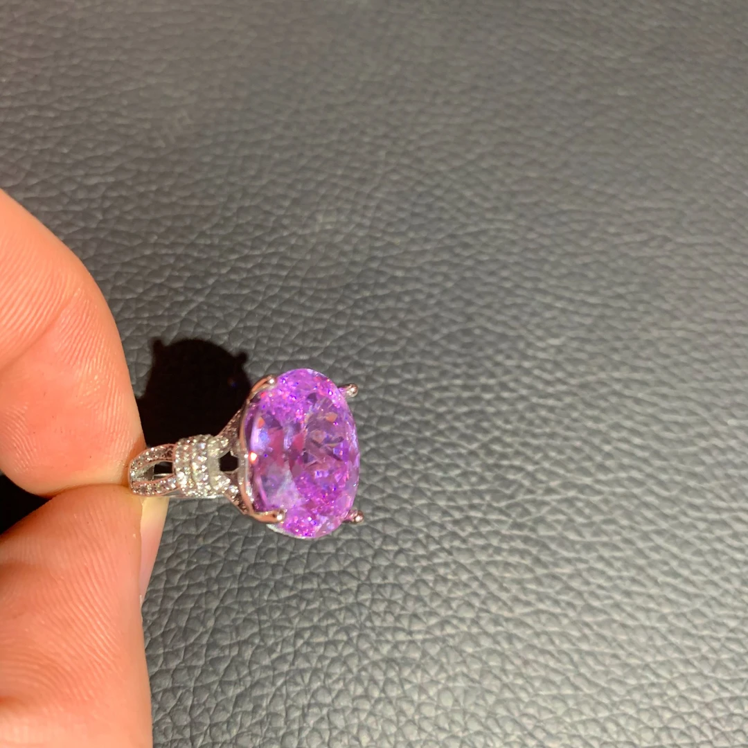 高级定制戒指(多样发其一）B444