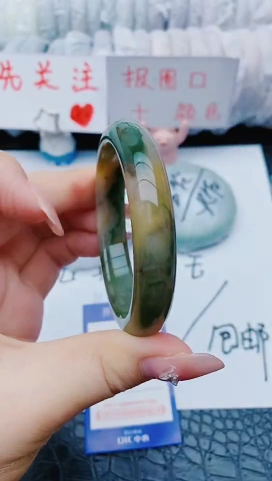 未镶嵌手镯石英质玉y214+55-56