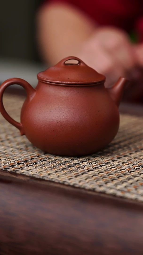 耕*原矿手工朱泥灵珠130CC