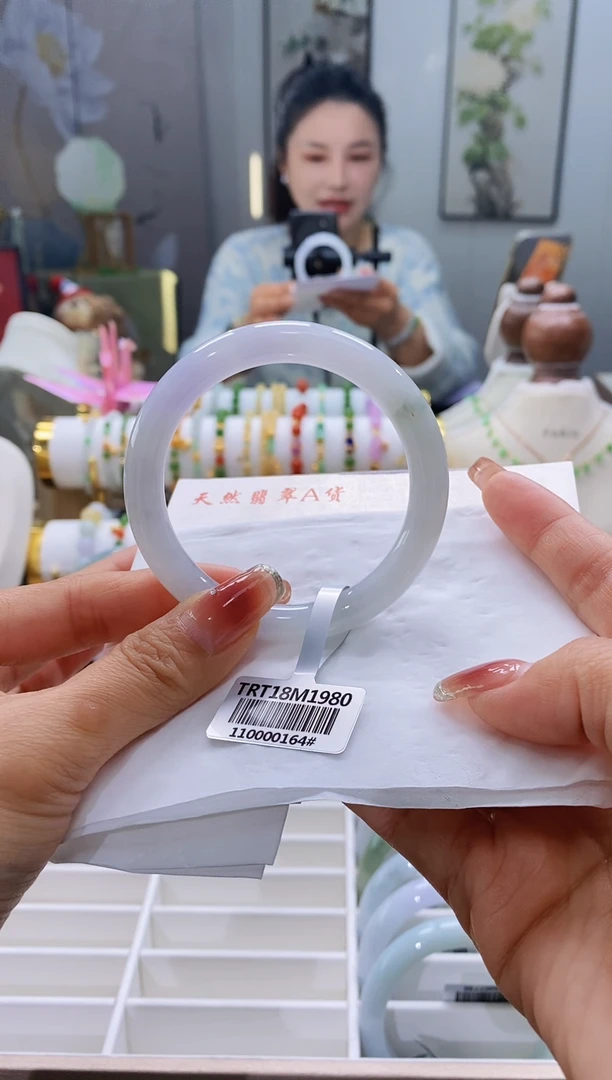 未镶嵌手镯翡翠32号55.2/8.8*8.6圆条