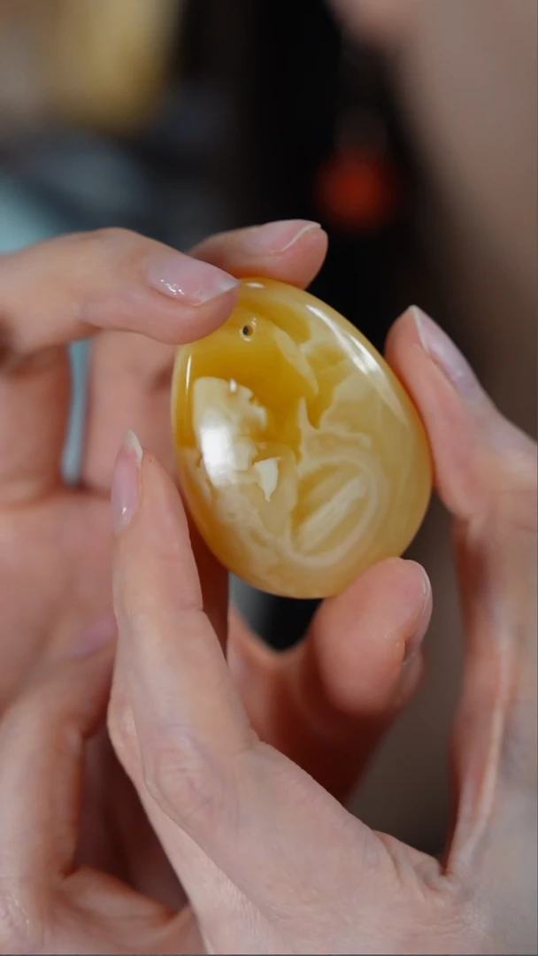 【闪购商品】琥珀颈饰未镶嵌蜜蜡吊坠-