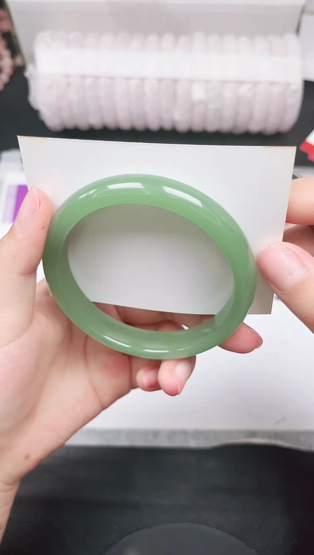 未镶嵌手镯石英质玉11-62