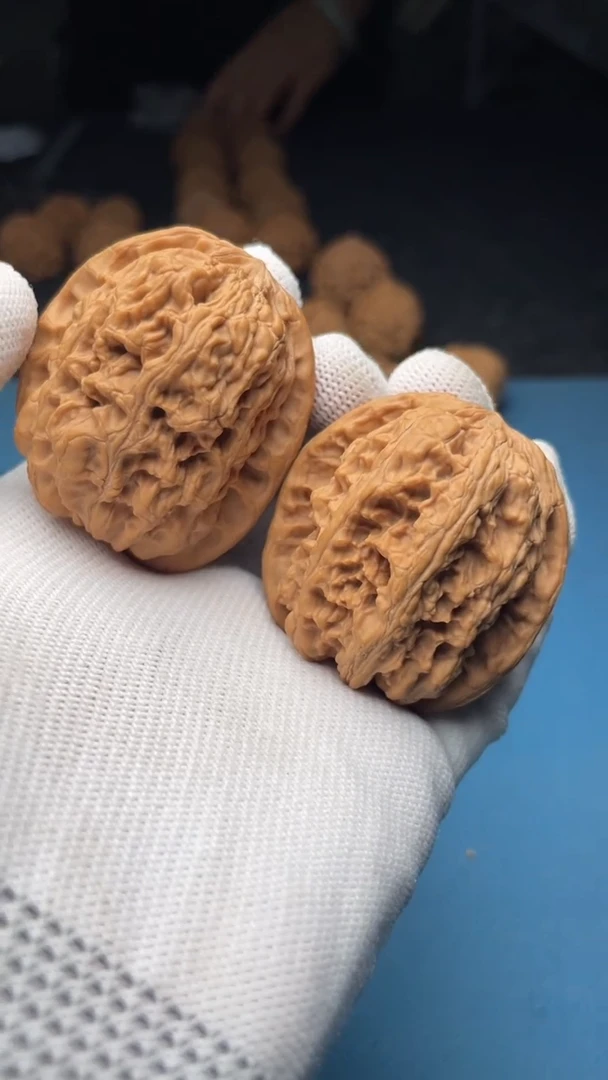 桃核把件a49   将军膀  42尺