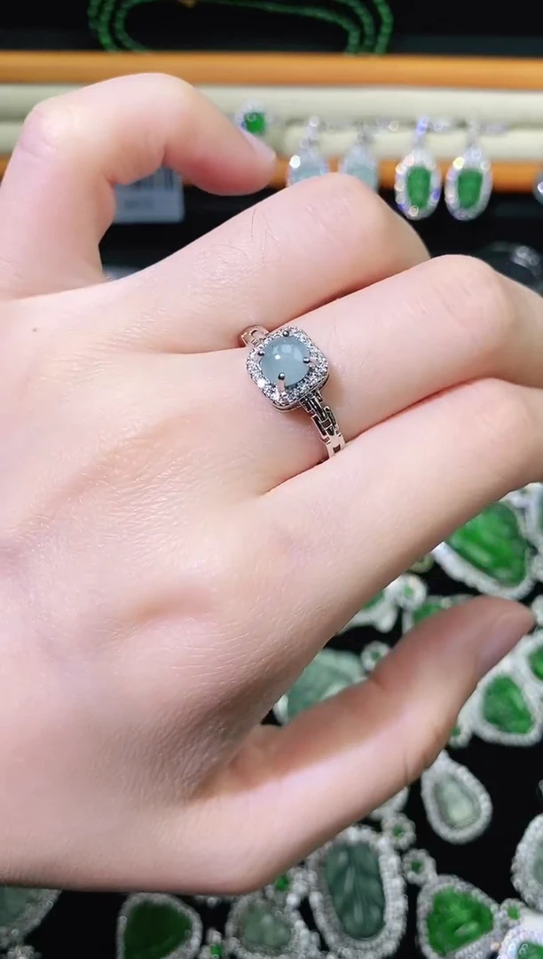 翡翠未镶嵌颈饰精美翡翠-多样性只发一件R307