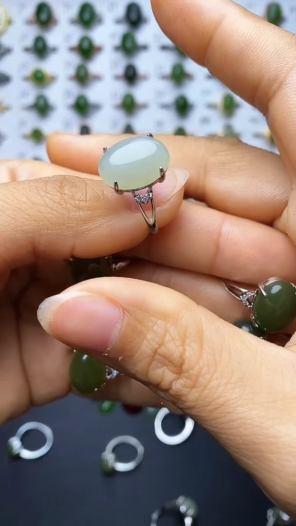 【闪购商品】和田玉未镶嵌戒指1