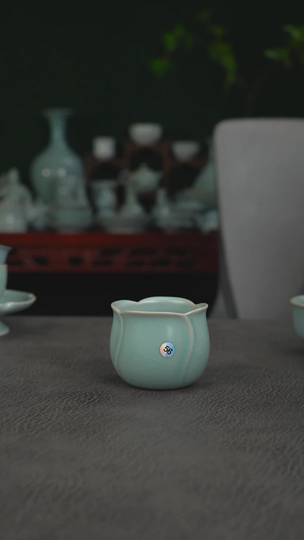 56号郁金香杯微微瑕简包-二