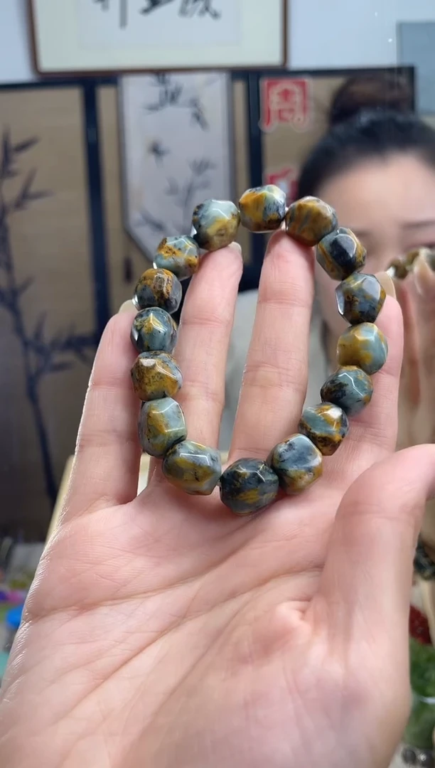 未镶嵌岫玉.飘****摇多样性发货其中发一