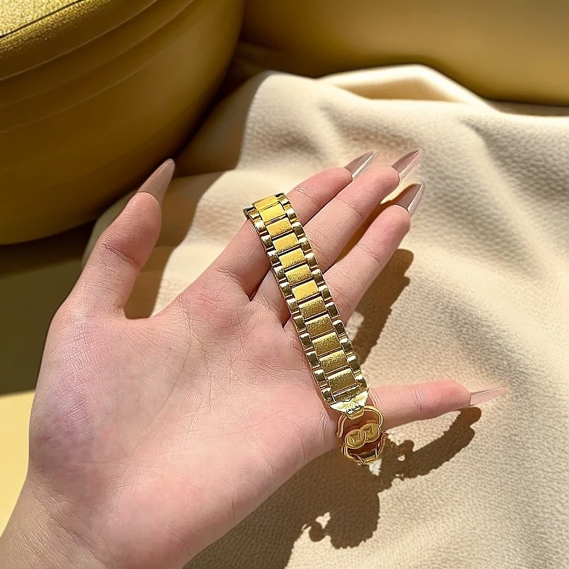 铜合金手链 不掉色潮流经典气质轻奢爆款男士百搭手链金色简约