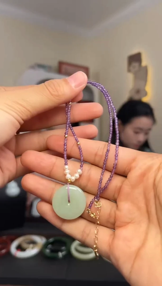 颈饰未镶嵌和田玉平安扣