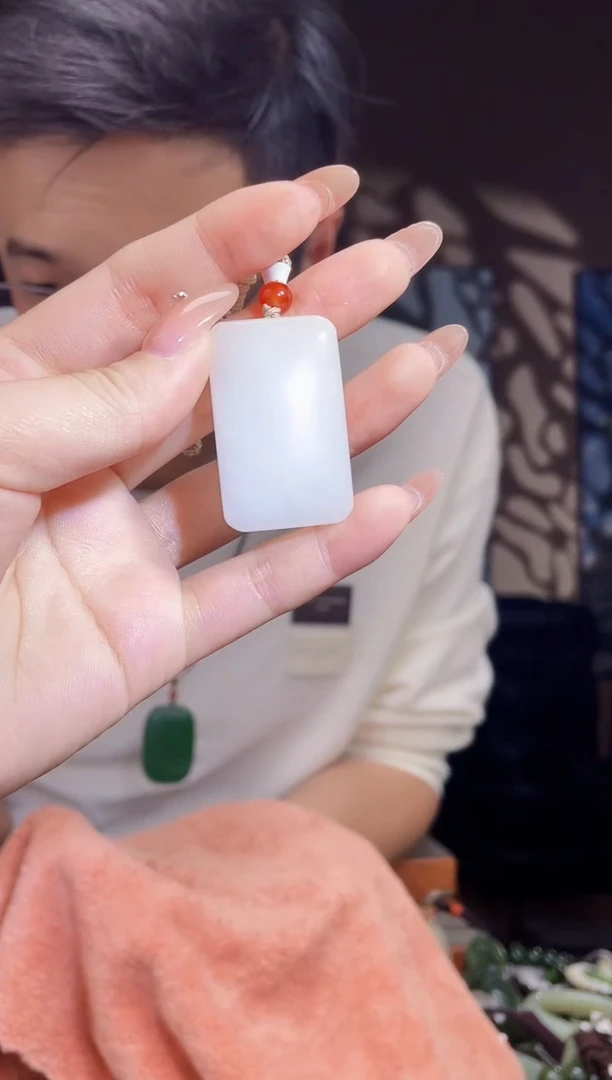 【闪购商品】和田玉颈饰未镶嵌拍一发一