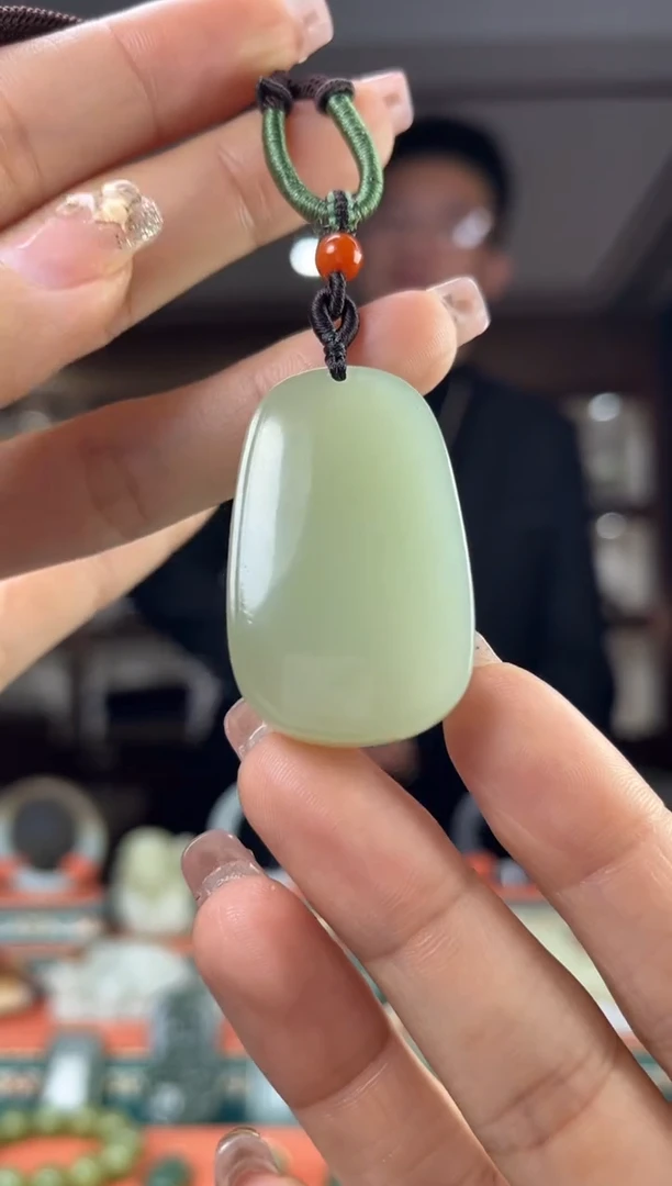 【闪购商品】和田玉颈饰未镶嵌佩佩