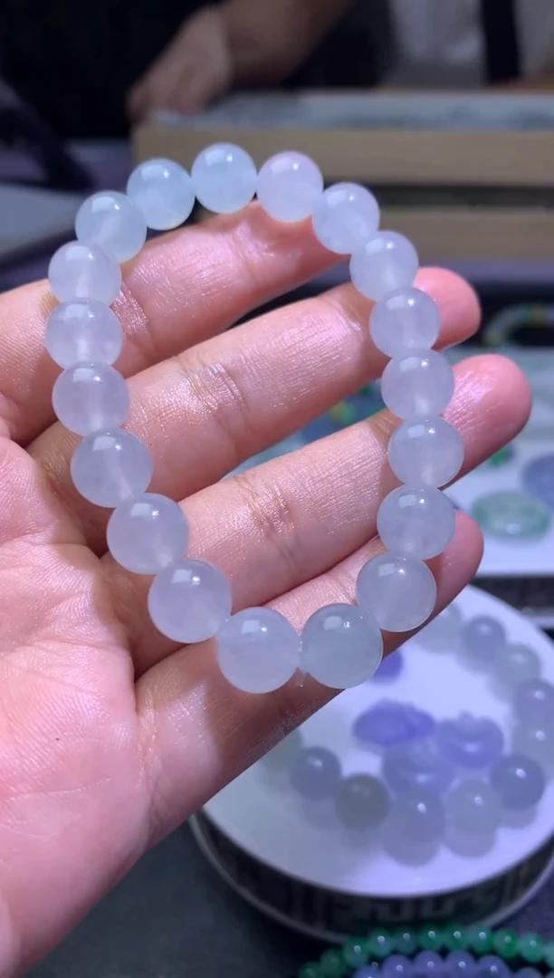 未镶嵌定制翡翠听*斋毛货