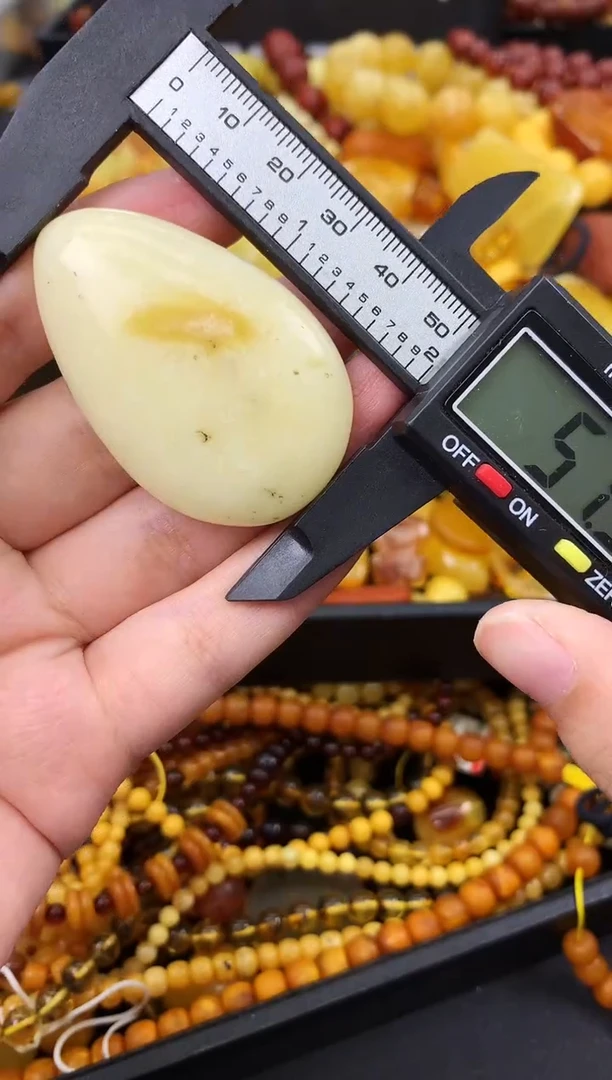 未镶嵌蜜蜡珠宝奇石34