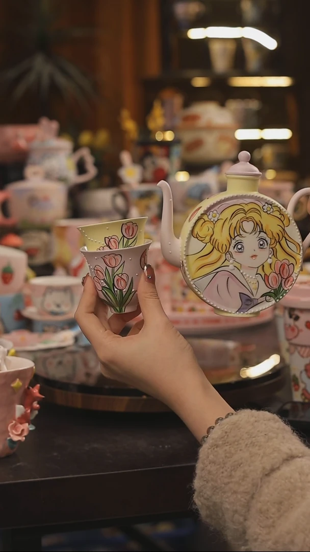 景德镇釉下彩绘设计师款式陶瓷