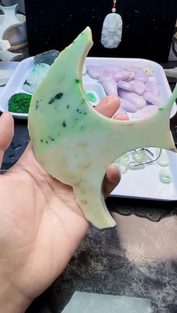 颈饰未镶嵌翡翠杨*福030天然A货翡翠