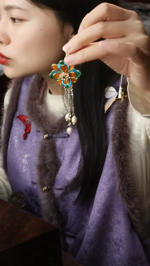 【闪购商品】刺绣纯手工非遗国风饰品一个