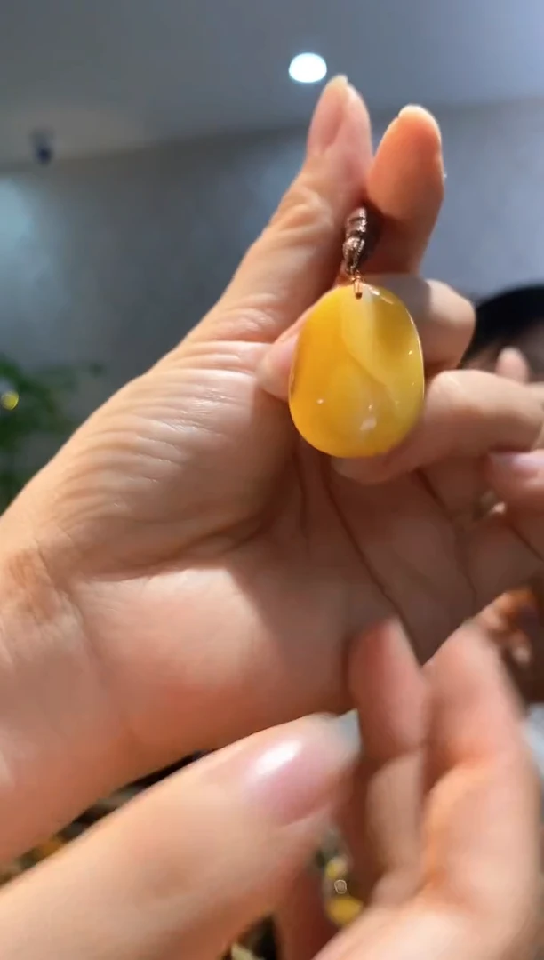 裸石琥珀未镶嵌天然琥珀蜜蜡首饰